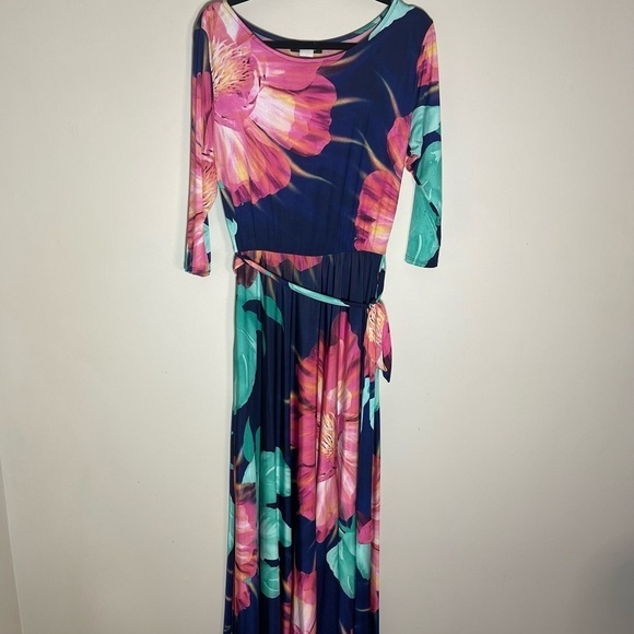 Flower print maxi dress with pockets & 3/4 sleeves - Picture 7 of 7